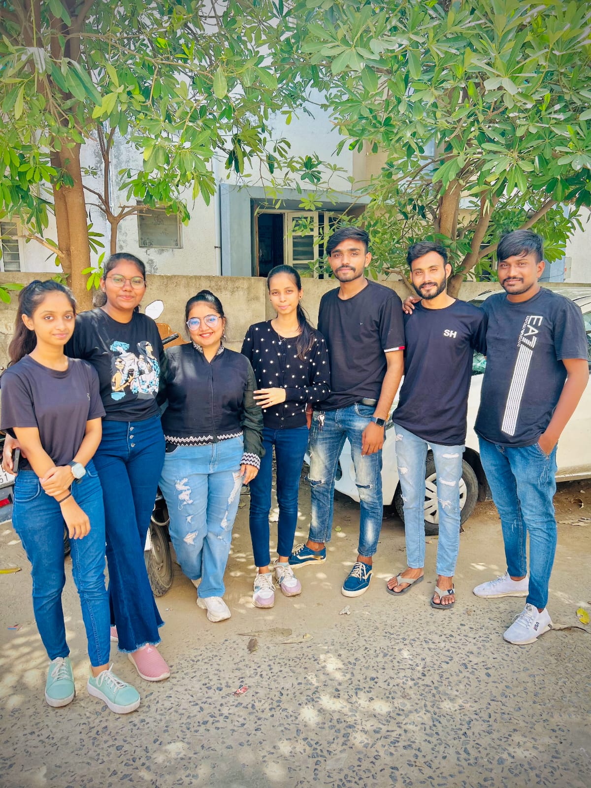 [{"image":"uploads\/GALLARY\/WhatsApp Image 2024-05-24 at 6.15.59 PM (1).jpeg"},{"image":"uploads\/GALLARY\/WhatsApp Image 2024-05-24 at 6.16.00 PM.jpeg"},{"image":"uploads\/GALLARY\/WhatsApp Image 2024-05-24 at 6.16.02 PM.jpeg"}]